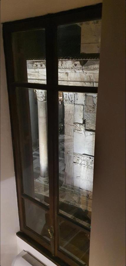 Maison " Pantheon View " In Front Of Pantheon Apartment Rome Bagian luar foto